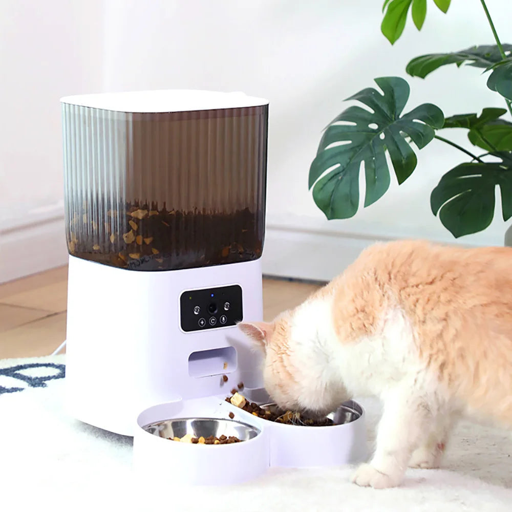 Smart Automatic Pet Feeder With Video Options