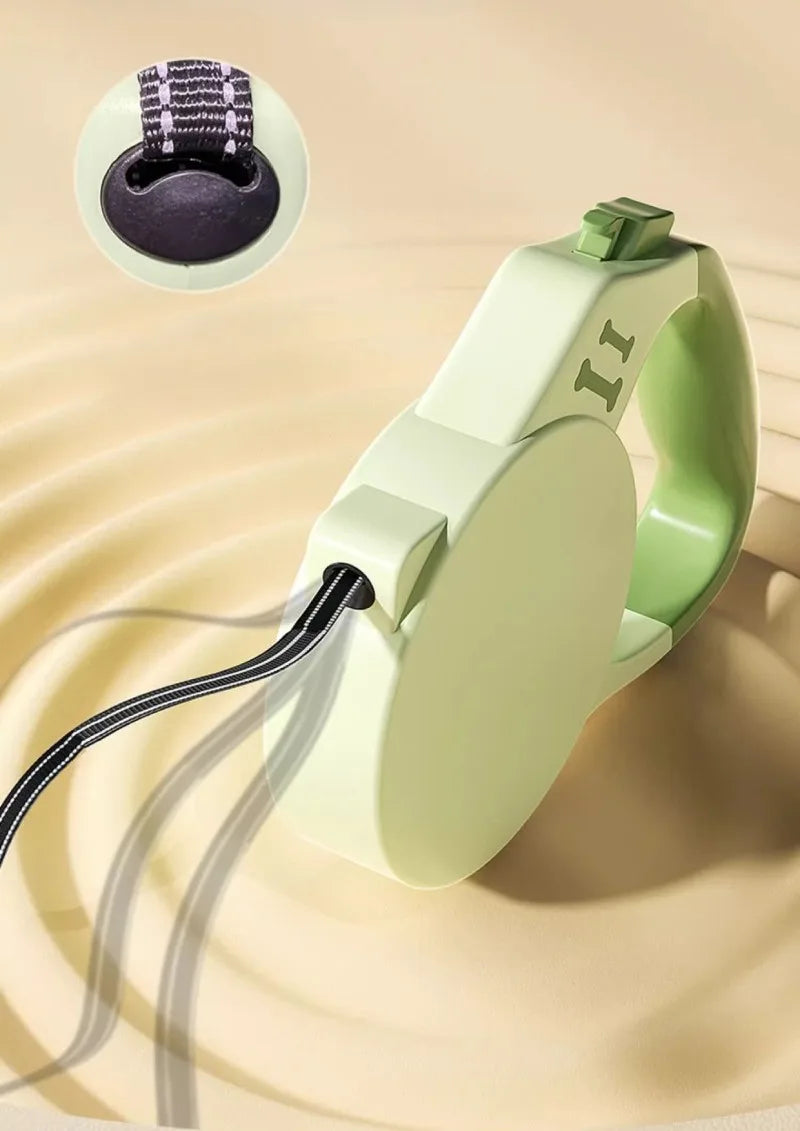 Durable Retractable Pet Leash with Reflective Tape